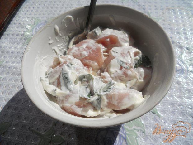 Куриная грудка запеченная с помидорами и сыром Куриная грудка запеченная с помидорами и сыром