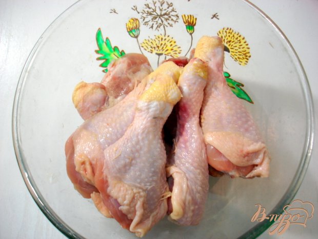 Куриные голени фаршированные фаршем и грибами Куриные голени фаршированные фаршем и грибами