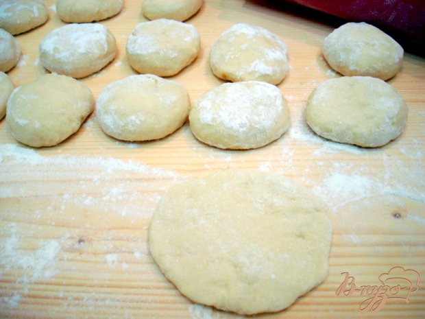Пирожки с мясом на айране, или кефире Пирожки с мясом на айране, или кефире