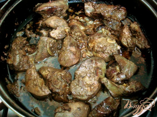 Пате из куриной печени под гранатовым желе Пате из куриной печени под гранатовым желе