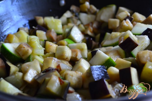 Тушеные овощи с копченой куриной грудкой Тушеные овощи с копченой куриной грудкой