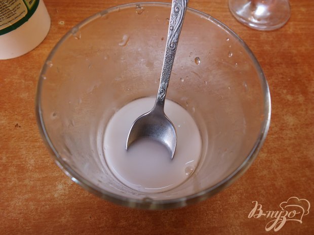Алкогольный десерт из яблок, винограда, меда и и виски Алкогольный десерт из яблок, винограда, меда и и виски