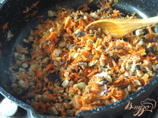 Рулет из картофеля с морковью и грибами Рулет из картофеля с морковью и грибами