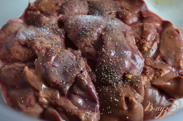 Куриная печень со сливами Куриная печень со сливами