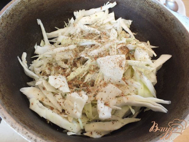 Тушеная капуста с говядиной, розмарином и шафраном Тушеная капуста с говядиной, розмарином и шафраном