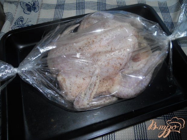 Курочка, запеченная в рукаве Курочка, запеченная в рукаве
