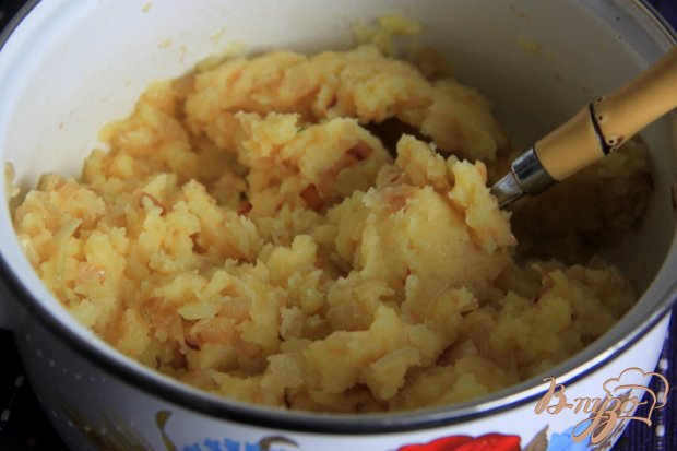 Самса треугольная с картофельной начикой Самса треугольная с картофельной начикой