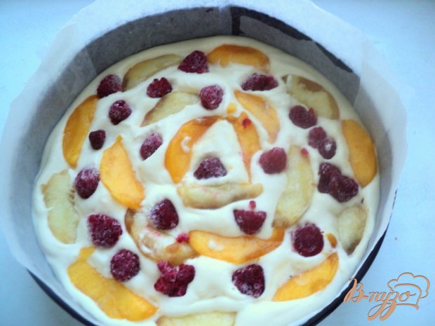Торт с персиками и малиной Торт с персиками и малиной