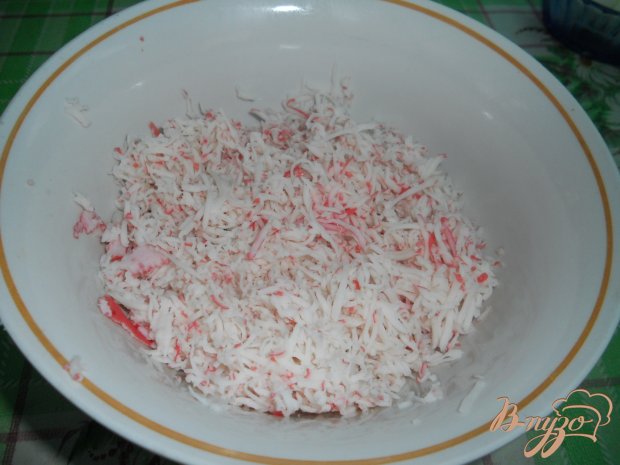 Рулет на основе лаваша с крабовым мясом и сыром Рулет на основе лаваша с крабовым мясом и сыром