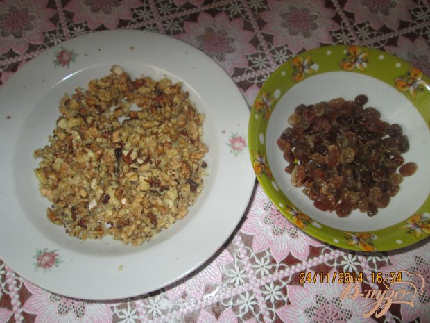 Кексы с изюмом и грецкими орехами Кексы с изюмом и грецкими орехами