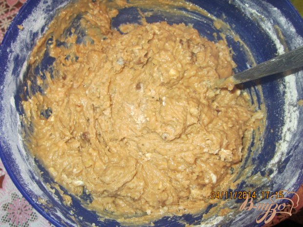 Кексы с изюмом и грецкими орехами Кексы с изюмом и грецкими орехами