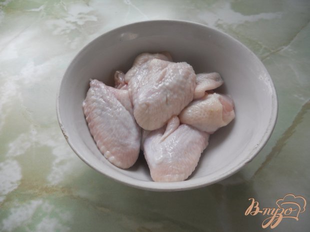 Куриные крылышки на мангале. Маринад с красной смородиной Куриные крылышки на мангале. Маринад с красной смородиной