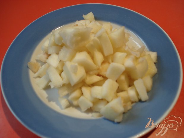 Оладьи с яблоками,орехами и изюмом Оладьи с яблоками,орехами и изюмом