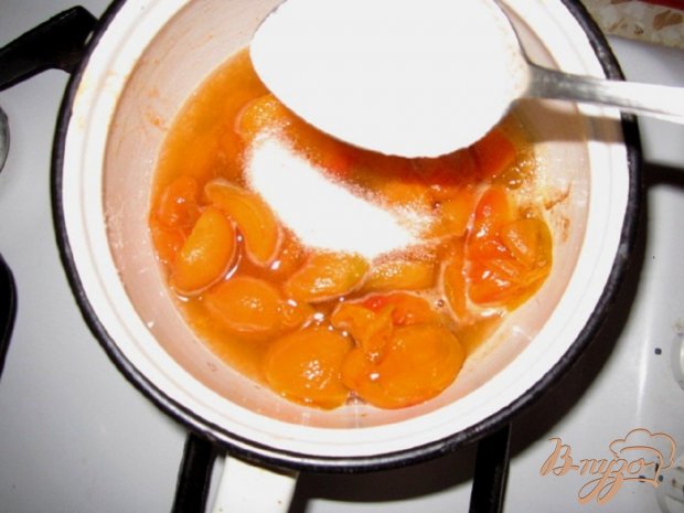 Постный пирог с абрикосами Постный пирог с абрикосами