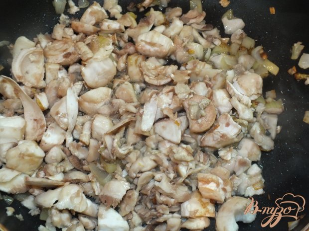 Грибы фаршированные курицей Грибы фаршированные курицей