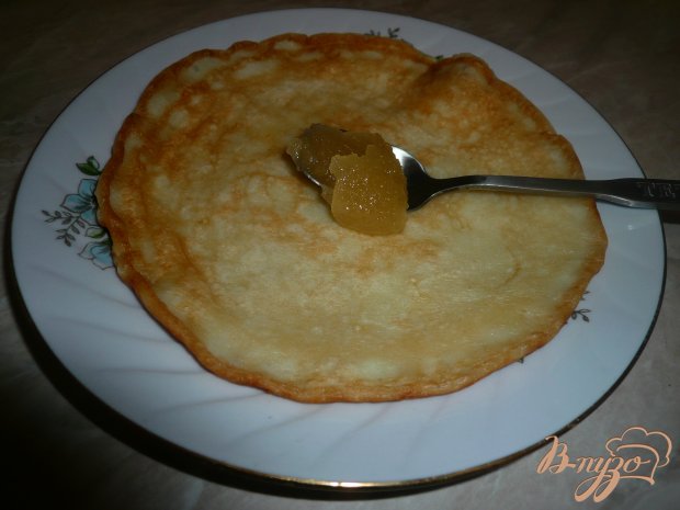 Кефирные блинчики с медом Кефирные блинчики с медом