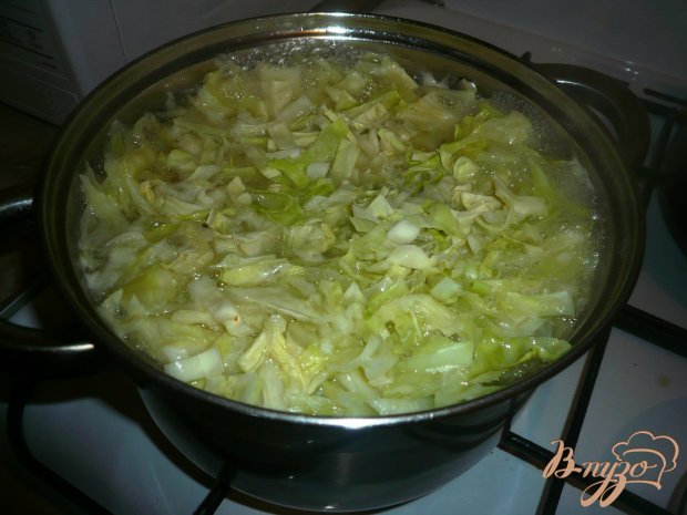 Щи на курином бульоне с луком пореем Щи на курином бульоне с луком пореем