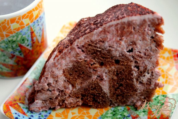 шоколадний торт зі сметанно-малиновим кремом. як приготувати з фото