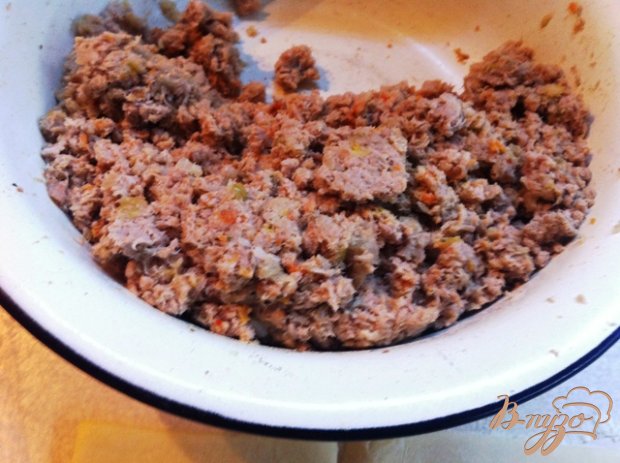 Испанский пирог с мясом и сыром Испанский пирог с мясом и сыром