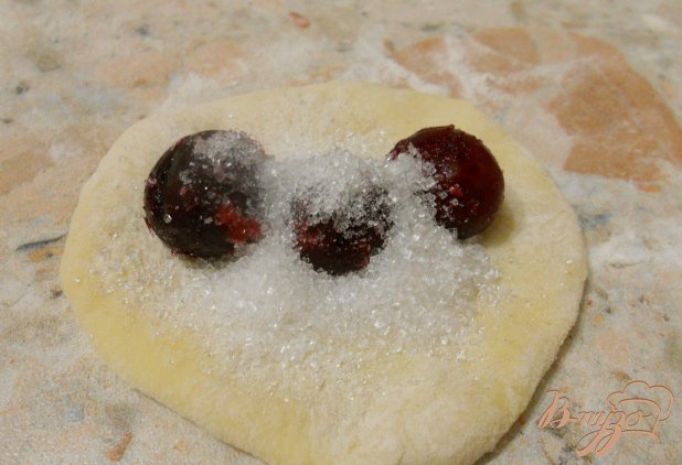 Вареники с вишней Вареники с вишней