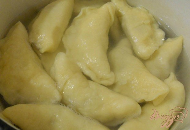 Вареники с вишней Вареники с вишней