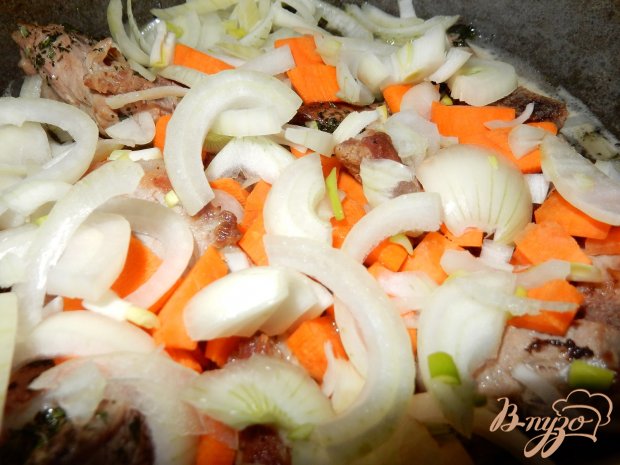 Свиные ребрышки с фасолью Свиные ребрышки с фасолью