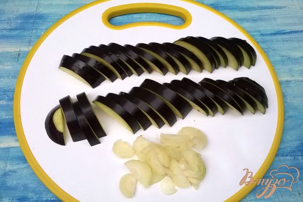 Салат с булгуром и баклажанами Салат с булгуром и баклажанами
