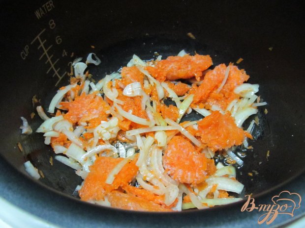 Куриная печень с фасолью и перловой кашей в сметане Куриная печень с фасолью и перловой кашей в сметане