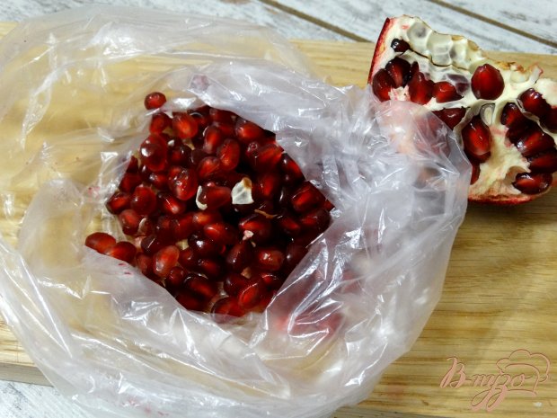 Курица в гранатовом маринаде с запеченным картофелем Курица в гранатовом маринаде с запеченным картофелем