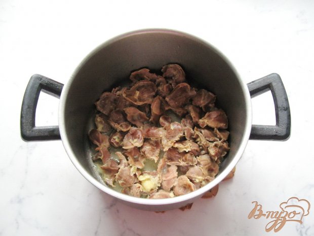 Каша из пшена с куриными желудками и грибами Каша из пшена с куриными желудками и грибами