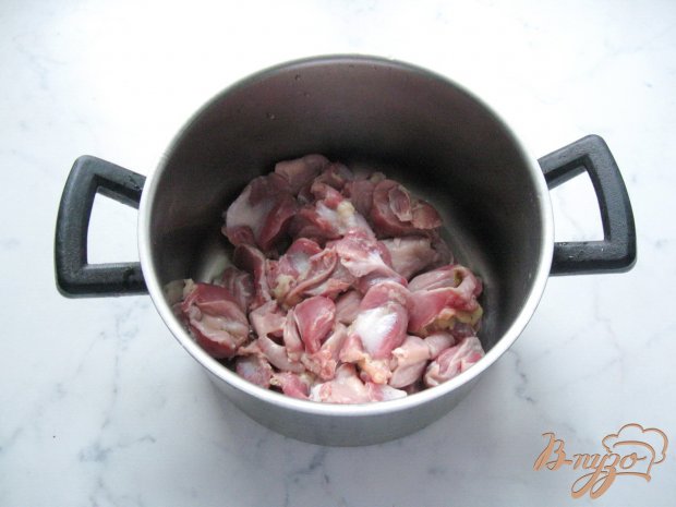 Каша из пшена с куриными желудками и грибами Каша из пшена с куриными желудками и грибами