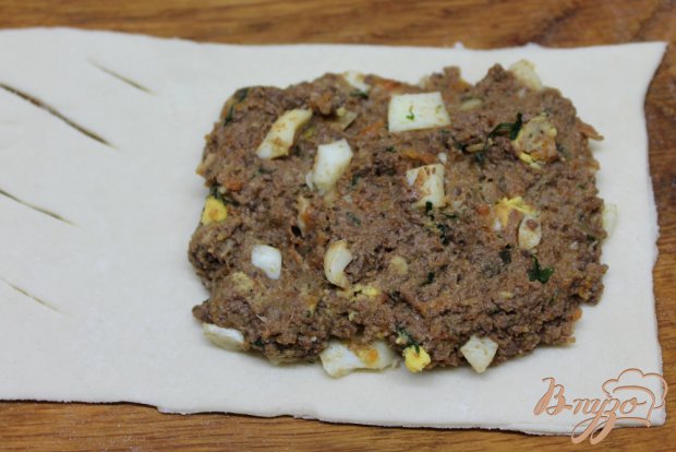 Слойки с печенкой и яйцом Слойки с печенкой и яйцом