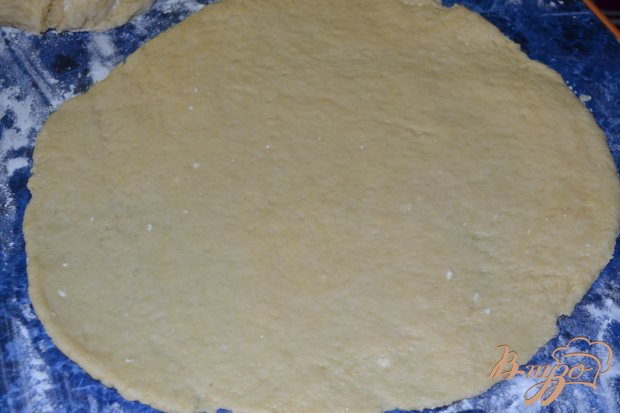 Рогалики с творогом и вишней Рогалики с творогом и вишней