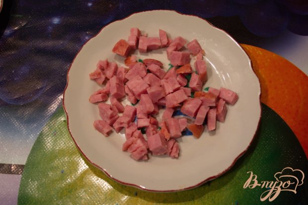 Гренки горячие с ветчиной и сыром Гренки горячие с ветчиной и сыром