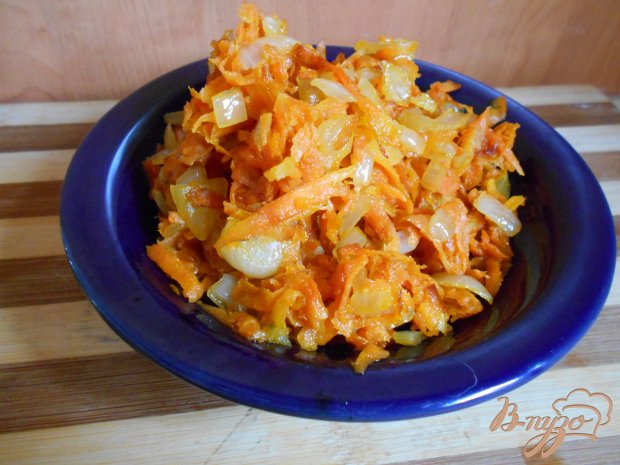 Салат из куриной печени с зеленым горошком Салат из куриной печени с зеленым горошком