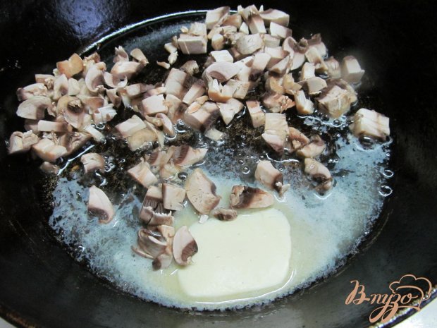 Картофельные лодочки с шампиньонами Картофельные лодочки с шампиньонами