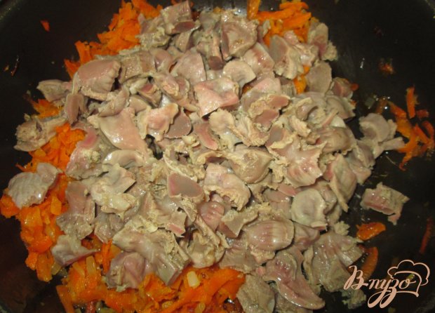 Гуляш с куриными желудками Гуляш с куриными желудками