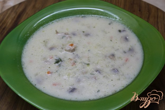 вершковий суп з сиром, грибами і куркою. як приготувати з фото
