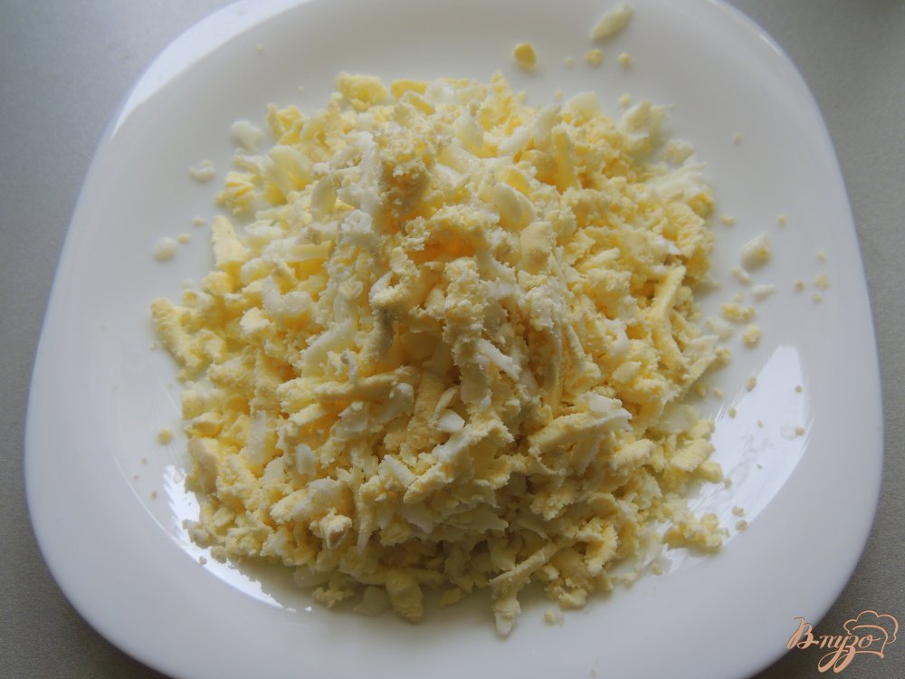 Салат "Пасхальный" с курицей и грибами Салат "Пасхальный" с курицей и грибами