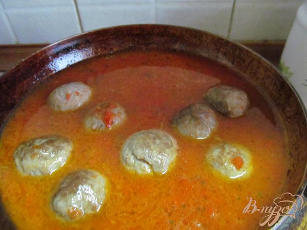 Фрикадельки в соусе с кус-кусом Фрикадельки в соусе с кус-кусом