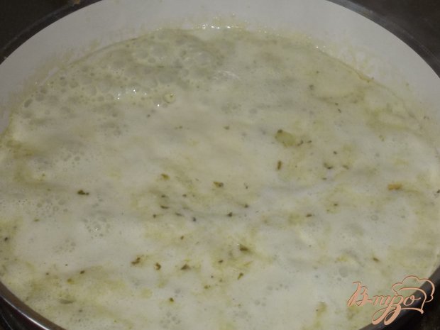 Макаронные бантики с тунцом в сливочном соусе из шпината и соуса песто Макаронные бантики с тунцом в сливочном соусе из шпината и соуса песто