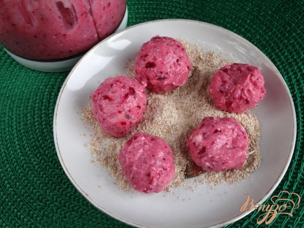 Куриные крокеты с творогом и свеклой Куриные крокеты с творогом и свеклой