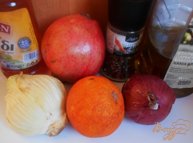 Салат с сангвини, фенхелем и маринованным луком Салат с сангвини, фенхелем и маринованным луком