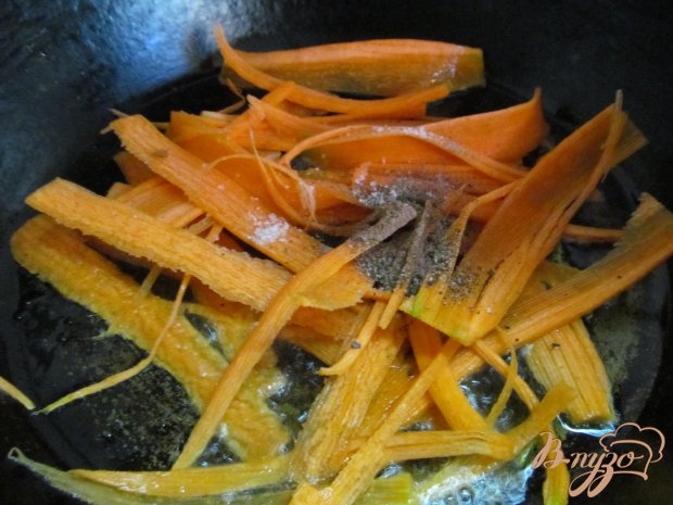 Теплый салат из моркови Теплый салат из моркови