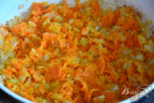 Бигус с капустой, фаршем и рисом. Бигус с капустой, фаршем и рисом.