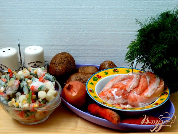 Суп овощной с брюшками сёмги. Суп овощной с брюшками сёмги.