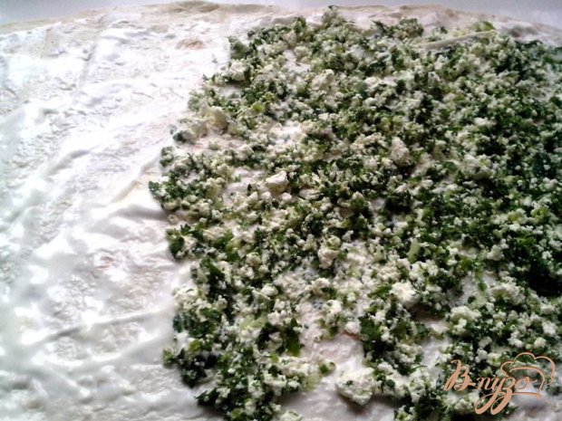 Рулет закусочный из лаваша с творогом, огурцом и шпинатом Рулет закусочный из лаваша с творогом, огурцом и шпинатом