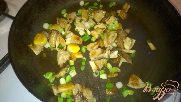 Пирожки с картофелем и грибами Пирожки с картофелем и грибами