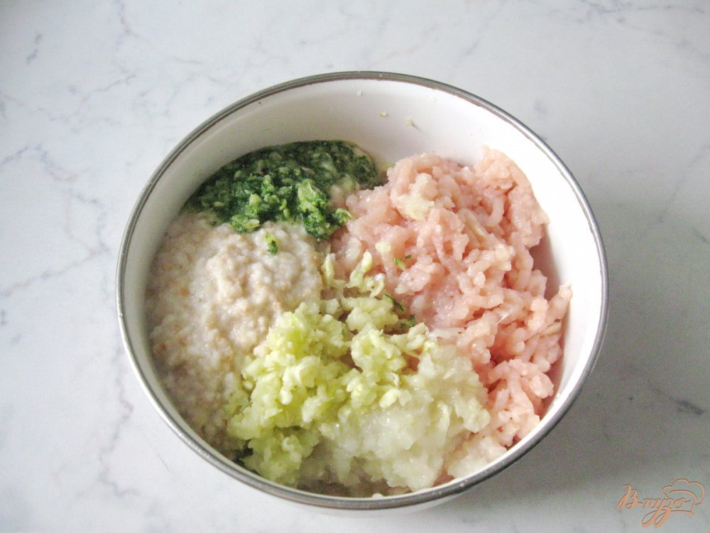 Куриные котлеты с кабачком Куриные котлеты с кабачком