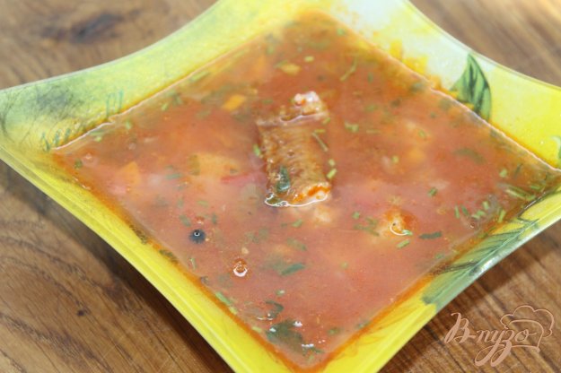 томатний суп з копченими курячими крилами. як приготувати з фото